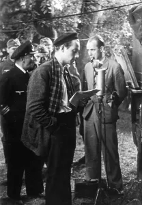 Announcer: Signing of the armistice at CompiEugne, 1940