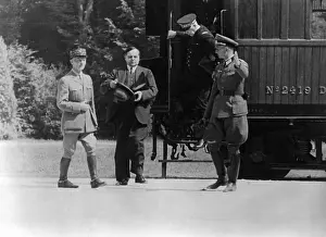 Negotiating: Signing of the armistice at CompiEugne, 1940