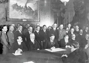 Negotiation: At the signing of the Treaty of Bucharest, 1918