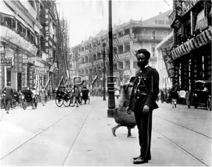 Regulating: SIKH POLICEMAN/HONG KONG