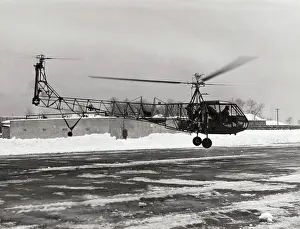 Maneuvering: Sikorsky R-4B Hoverfly