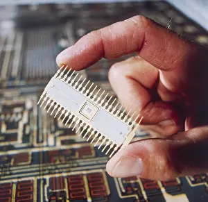 Silicon: SILICON CHIP