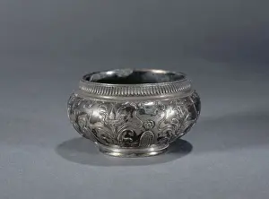 Silverware: Silver bowl decorated with flowers