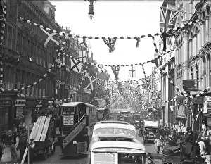 Heaving: SILVER JUBILEE 1935