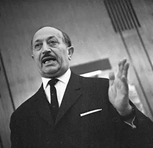 Wiesenthal: Simon Wiesenthal