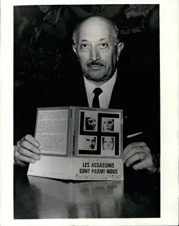 Murderers: Simon Wiesenthal with his book, released in France