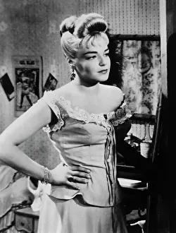 D Or: Simone Signoret - Actress