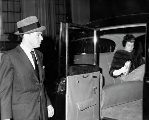 Adelle: Singer, Actor Frank Sinatra 1915 - 1998
