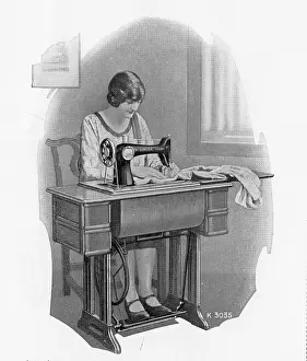 Dressmaker: Singer Sewing Machine - Cabinet Table