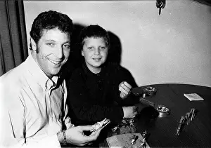 Shepperton: Singer Tom Jones 1940 -
