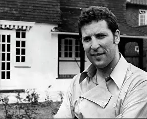 Shepperton: Singer Tom Jones 1940 -