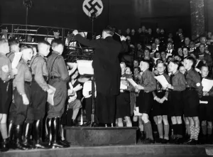 Graduation: Singing of folk songs at the Kroll Opera, 1933