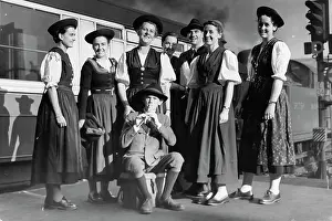 Trapp: The singing Trapp Family arrives