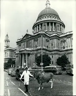 Barclays: Sir Alan Herbert cashes cheque written on a cow