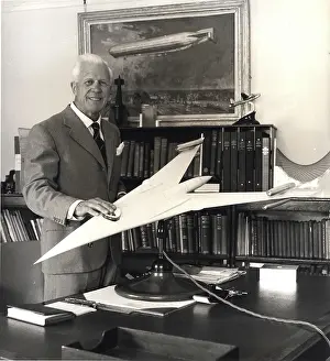 Wallis: Sir Barnes Wallis HonFRAeS