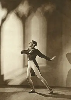 Ashton: Sir Frederick Ashton, ballet dancer in Apparitions