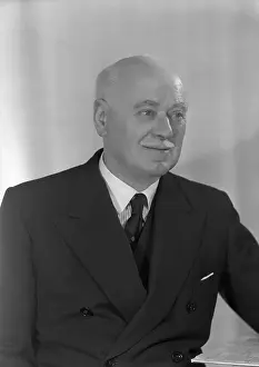 Albery: Sir Irving James Albery