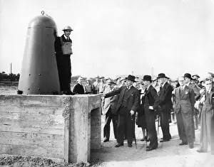 Measures: Sir John Anderson in Tottenham, 1939