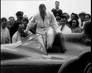 Daytona: Sir Malcolm Campbell breaking the land speed