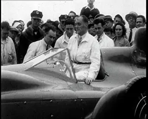 Daytona: Sir Malcolm Campbell breaking the land speed