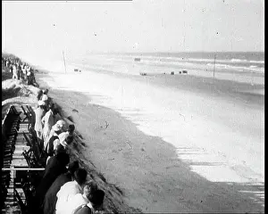 Daytona: Sir Malcolm Campbell breaking the land speed