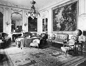 Sir Philip Sassoon's home, 25 Park Lane: the library