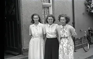 Nigel Sorrell: Three Sisters - Bedford