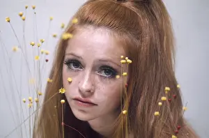 Samantha: SIXTIES MODEL