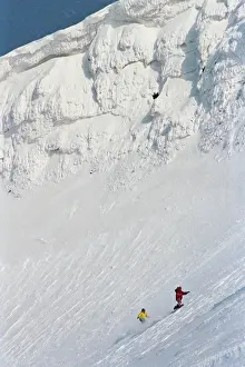 Skiers: Ski freestyle