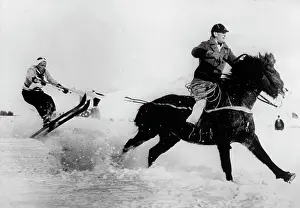 Wintersports: Ski-Joering