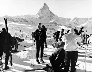 Skiiing: SKIERS