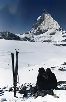 Acolourisedpic: SKIING BREAK