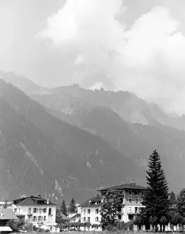 Ad Lib Studios: SKIING RESORT