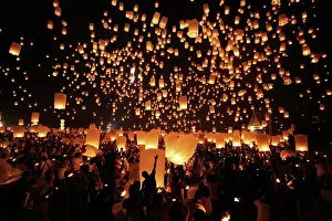 Peng: Sky Lanterns at Yi Peng, Loy Krathong Ceremony, Chiang Mai