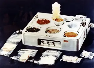 Skylab: Skylab food heating and serving tray with ?