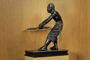 Ducs: Slave cigar tray, Musee d'histoire de Nantes, Nantes, France
