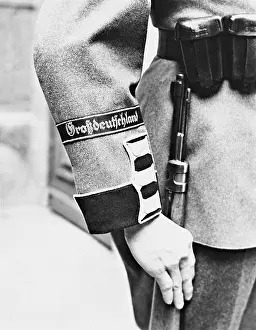 Impacts: Sleeve band Greater Germany, 1939