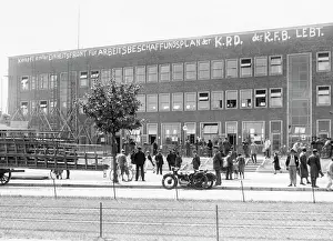 Frontkaempferbund: Slogan of the KPD, circa 1920s