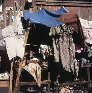 Ramshackle: SLUM LIVING PHILIPPINES