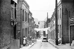 Clothesline: Slum - poverty - social issues - Pittsburgh