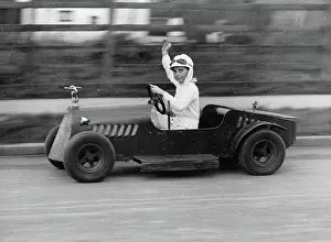 Poulton: A small motor car complete with a
