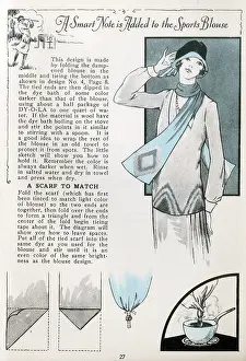 Cloche: A smart note is added to the sports blouse