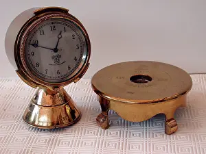 Fuse: A Smith's H823 clock encased in a German 77 mm shellcase