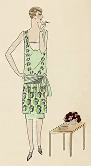 Elegantly: Smoking lady