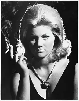 Smouldering: SMOULDERING VAMP 1960S