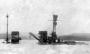 Seamen: The SMS Hindenburg in shallow water