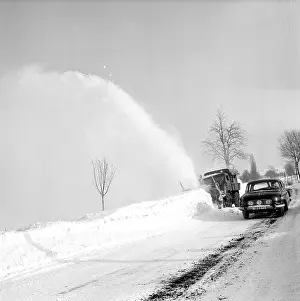 Slippery: Snow - removal - plowing