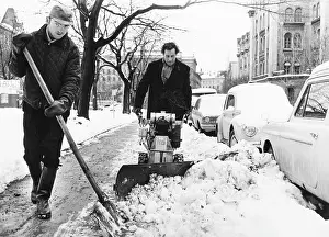 Ploughs: Snow removal with a small snow plow 1967