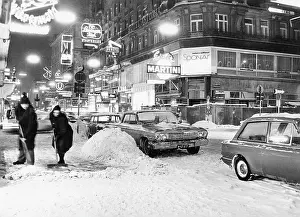 Imagno Brandstätter Images Gmbh: Snow removal in Vienna 1969