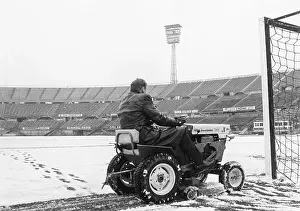 Stadiums: Snow removal in Vienna's Prater Stadium
